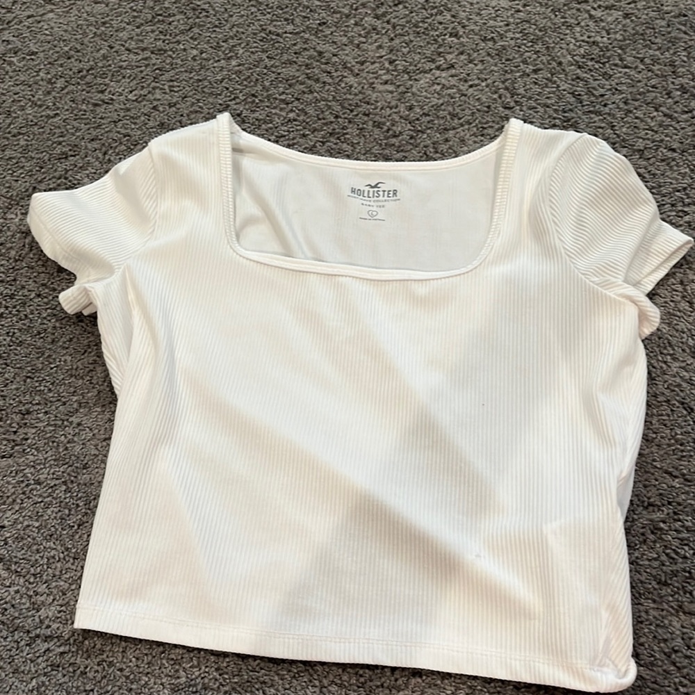 hollister white baby tee